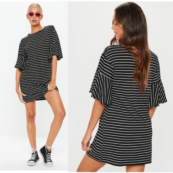 Missguided Dresses & Skirts - Missguided striped jersey dress